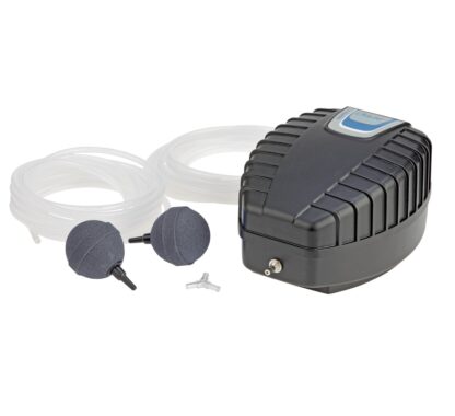Napowietrzacz Oase AquaOxy 500 -wydajnie, cicho, niezawodnie - tak działa napowietrzanie stawu z napowietrzaczem Oase AquaOxy 500.