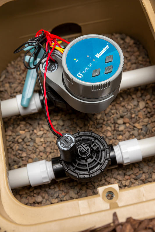 Sterownik Hunter Node BT-100 VALVE z cewką zasilany bateryjnie z obsługą technologii Bluetooth, 1-sekcyjny, montowany na zaworze PGV-101-G, z cewką.